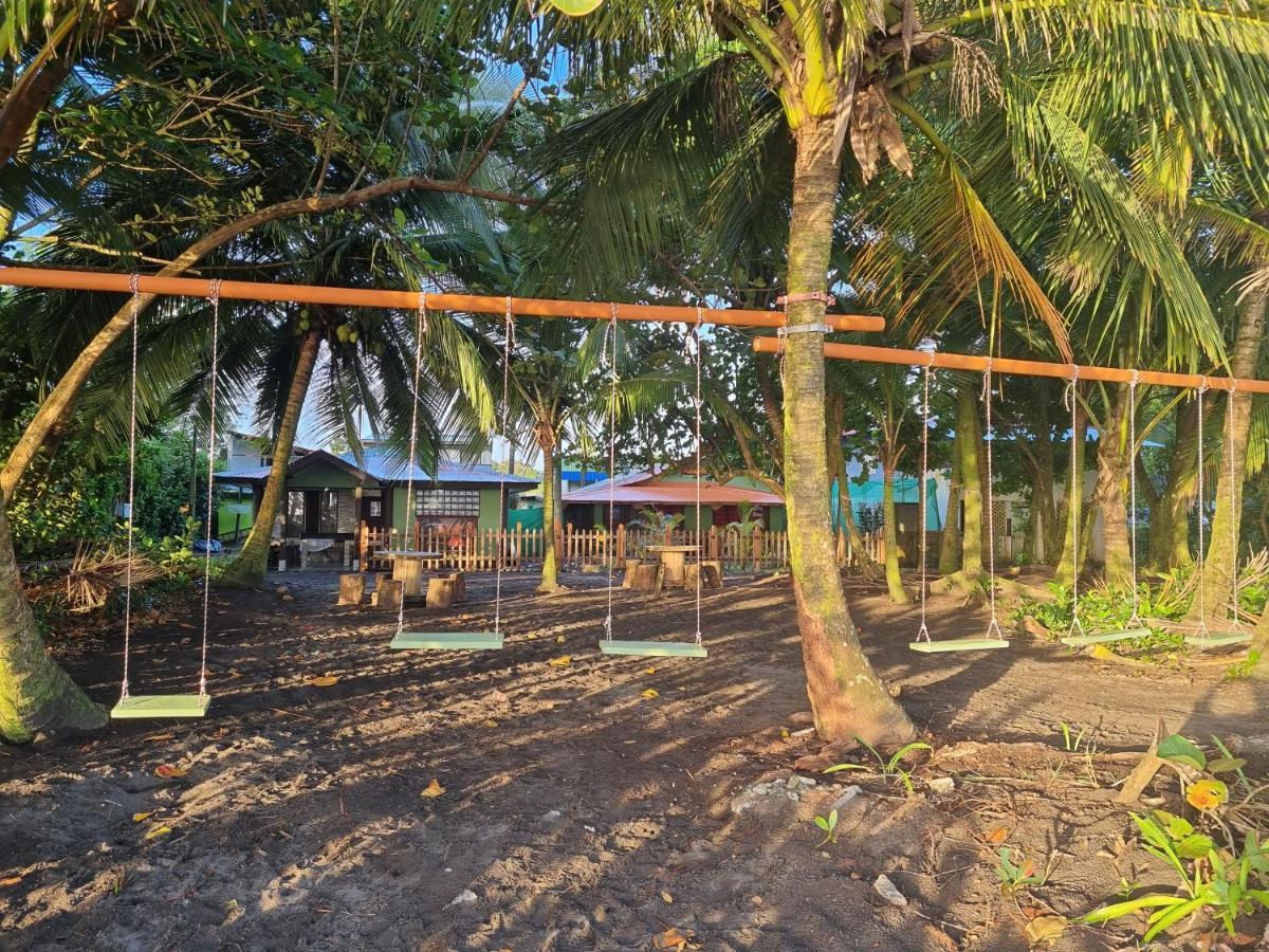 Апартаменты Caribbean View Тортугеро Экстерьер фото